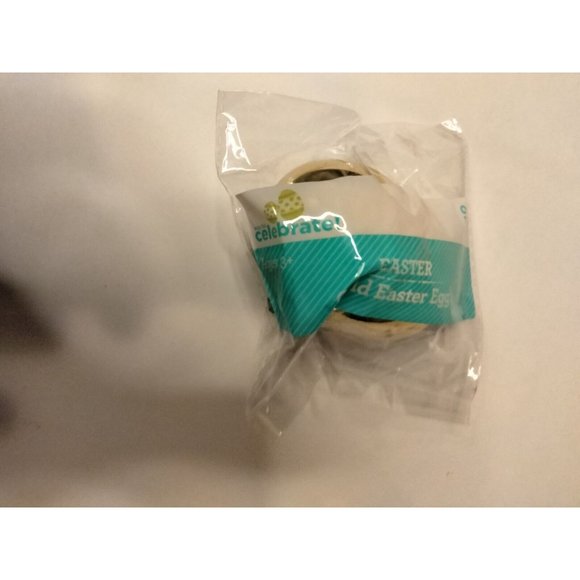 Gold Fillable Egg Prize Hunt Party Favor lot 2 - Picture 3 of 6